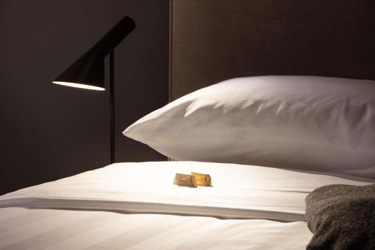 Hotel Poerio 25 Boutique Stay เนเปิลส์ ภายนอก รูปภาพ